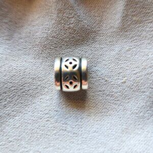 Skipping Stones Pandora Charm in 925 Sterling Silver